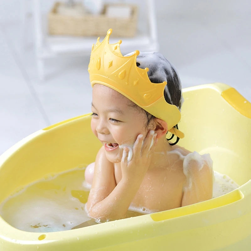 BathBliss | Dit badvizier beschermt je kind tegen de prik van shampoo en badwater