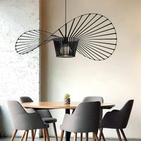 Moderne hanglamp – sculpturale spiraalvorm