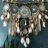 Bohemian Droomvanger Wanddecoratie met Maanmotief en Veren voor een Sfeervolle Interieur