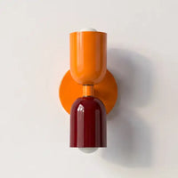 Retro wandlamp in heldere kleuren