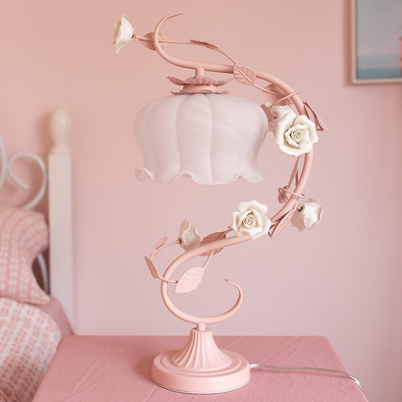 1 Hoofdtabel Lamp Pastorale Stijl Knop Witte Glas Nachtkastje Verlichting met Keramische Roos voor Bedzijde