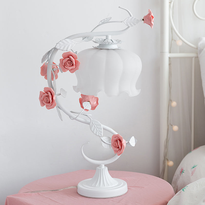 1 Hoofdtabel Lamp Pastorale Stijl Knop Witte Glas Nachtkastje Verlichting met Keramische Roos voor Bedzijde