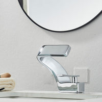 SleekFlow - Modern gebogen kraan voor maximaal comfort