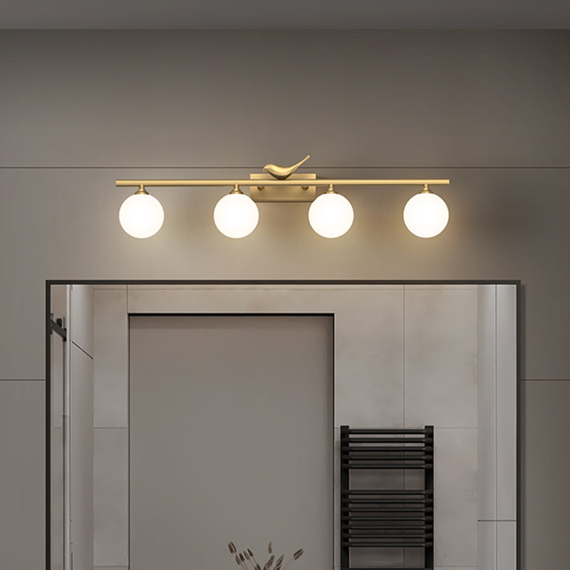 Ball Badkamer Vanity Wandlamp Opal Glas Postmodern Muurlicht met Vogel Decor in Messing