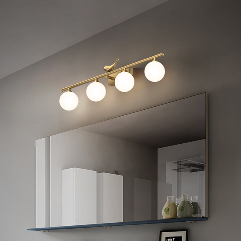 Ball Badkamer Vanity Wandlamp Opal Glas Postmodern Muurlicht met Vogel Decor in Messing