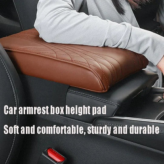 Exclusief logo armsteun kussen voor de armsteunhoes in de auto