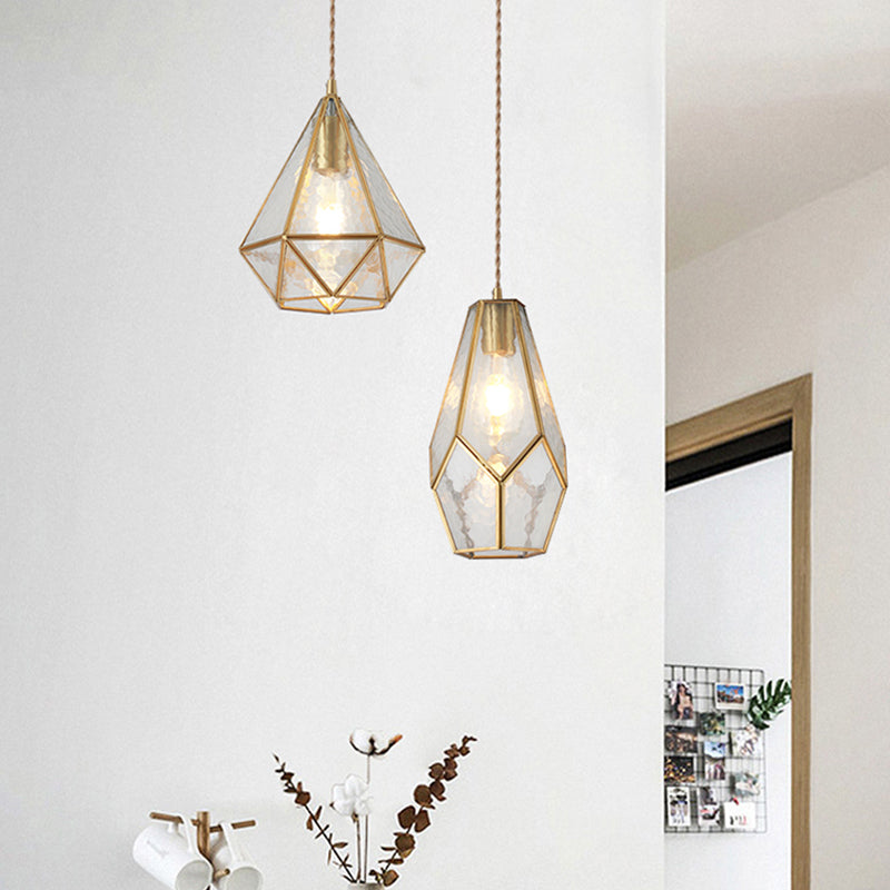 Hanglamp Tiffany-stijl met glazen schaduw en messing plafondplaat