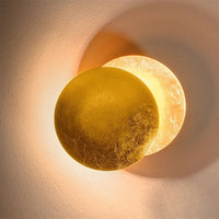 Wylla Ronde Wandlamp Scandinavisch. Metaal. Rood/Goud/Bronze. Woonkamer