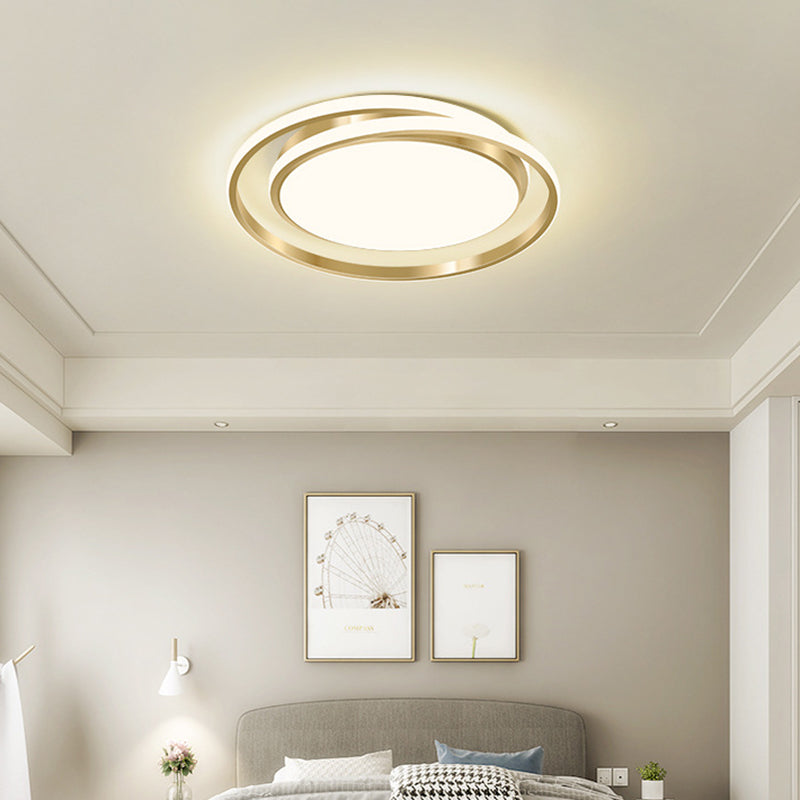 Eenvoudige Stijl Ronde Plafondlamp Acryl LED Slaapkamer Plafondmontage Lichtarmatuur in Geborsteld Goud
