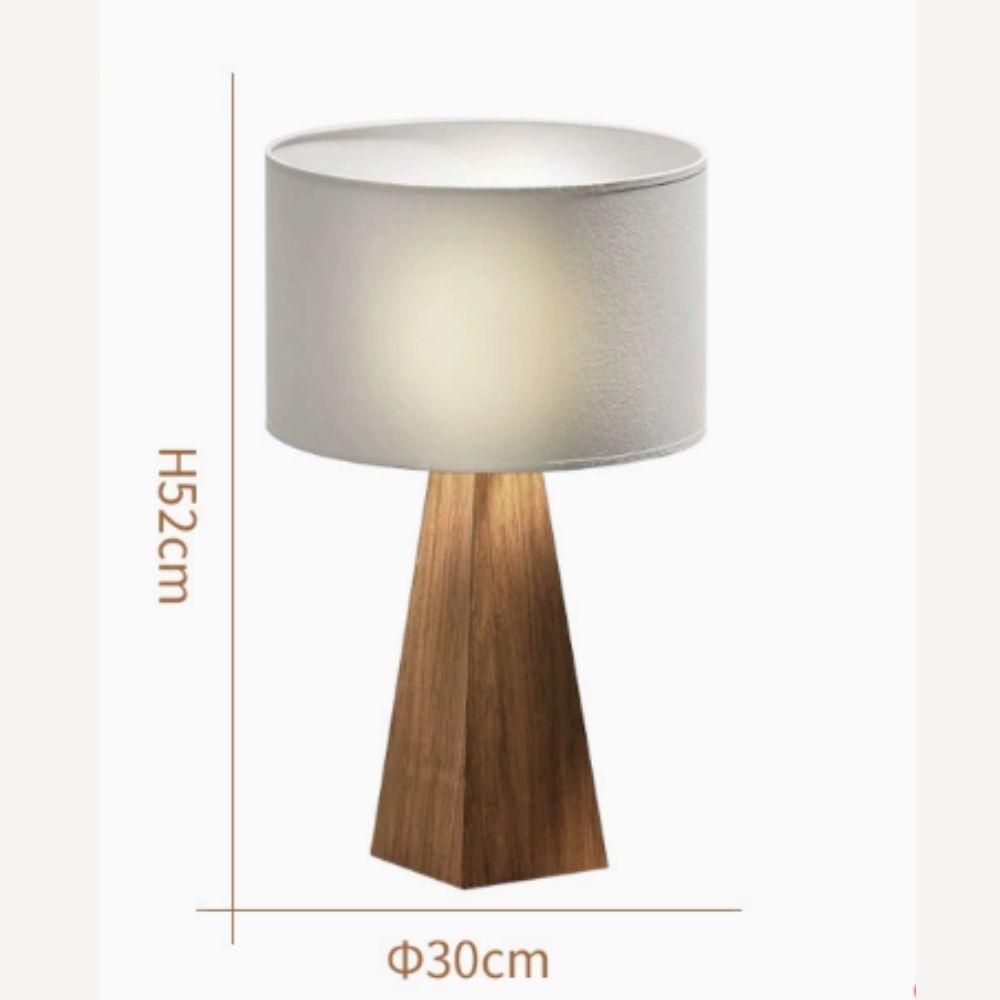 TwistWood – Moderne tafellamp met gedraaid houten voet