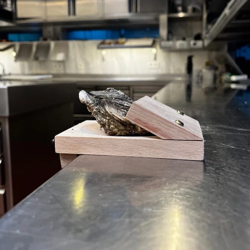 Brehn | Oesteropener van massief hout | Ergonomische schelpengreep | Antislip hefmechanisme | Professioneel horeca-gereedschap | Veiligheidsblok van hout