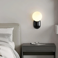 Luma Nordic Glass Orb Wandlamp