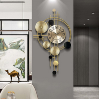 Vornix Grote Metalen Wandklok