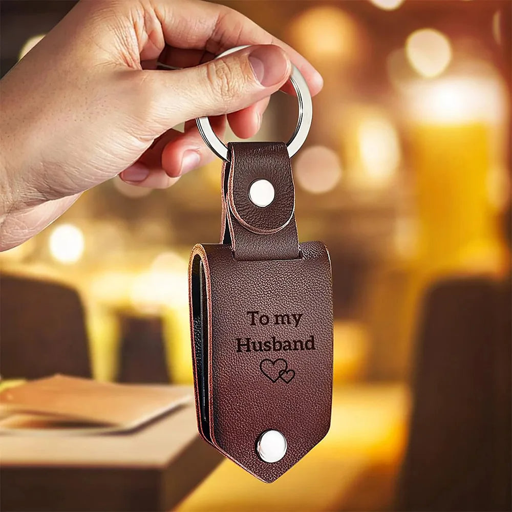 Moederdagcadeau | RomanceKey | Vier Valentijn met onze te personaliseren sleutelhanger