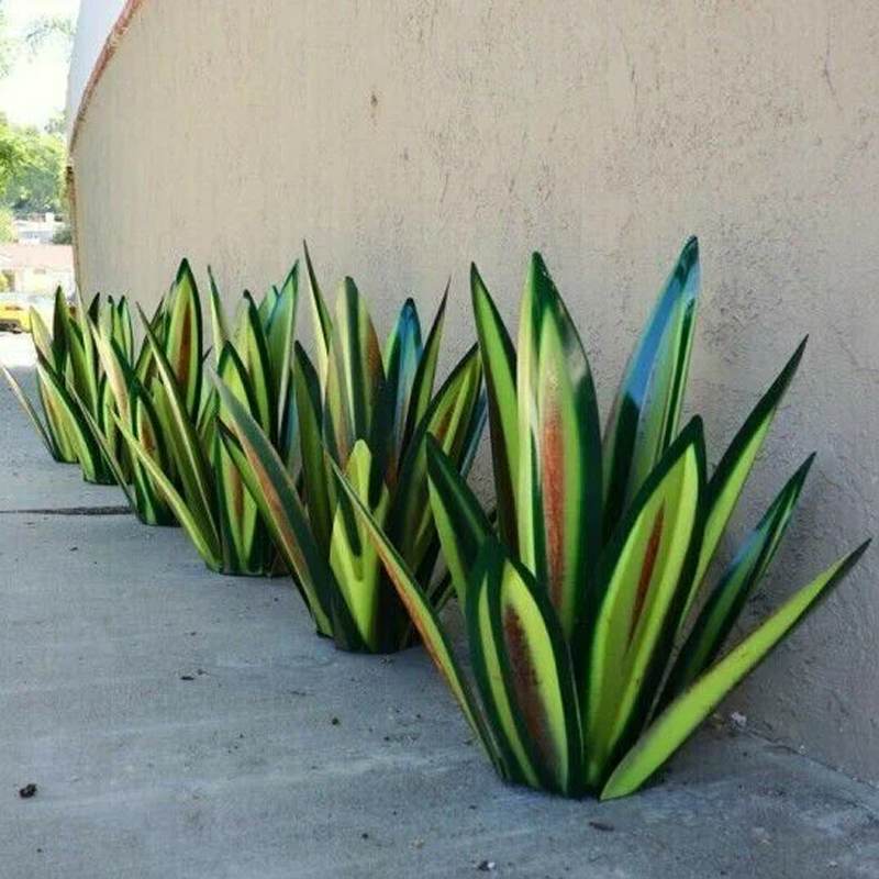 IJzeren Agave Buitenbeeldhouwwerk | Duurzaam en milieuvriendelijk Handgemaakt rustiek ontwerp voor tuinen, patio's of gebruik binnenshuis.