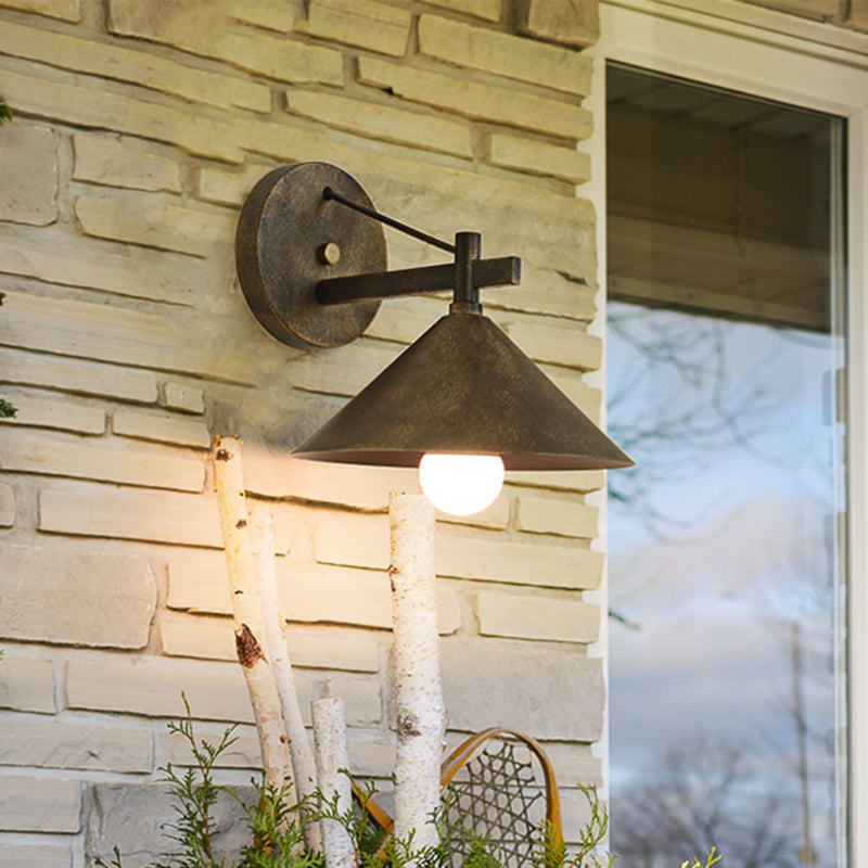 Metalen Conus Wandlamp Vintage 1 Licht Buiten Wandverlichting in Zwart/Antiek Messing/Verouderd Zilver