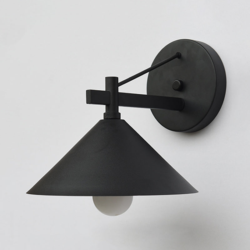 Metalen Conus Wandlamp Vintage 1 Licht Buiten Wandverlichting in Zwart/Antiek Messing/Verouderd Zilver