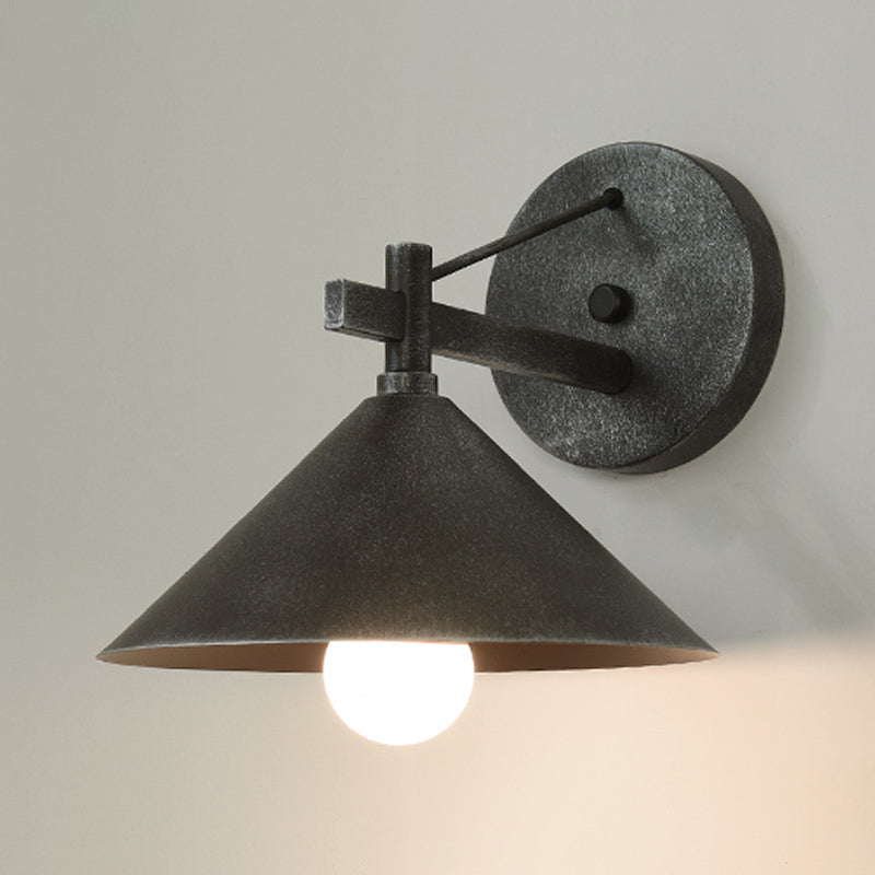 Metalen Conus Wandlamp Vintage 1 Licht Buiten Wandverlichting in Zwart/Antiek Messing/Verouderd Zilver