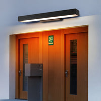 Moderne LED Wandlamp met Bewegingssensor en Zwarte Behuizing