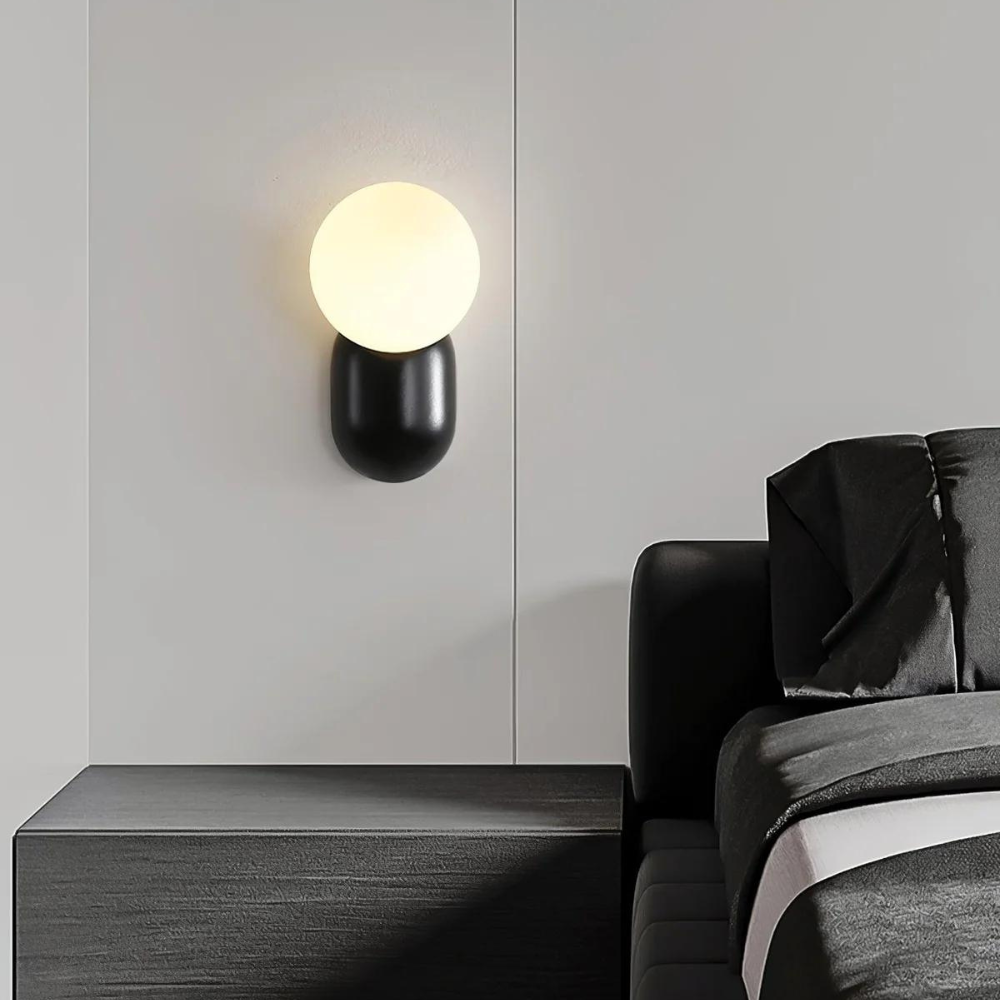 Luma Nordic Glass Orb Wandlamp
