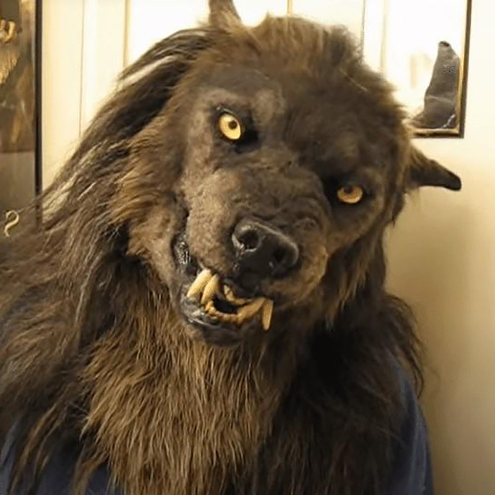 WolfMask | Ontketen je innerlijke weerwolf en laat je gloeiende ogen de nacht verlichten