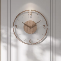 Moderne wandklok van hout – Minimalistisch en elegant design voor de woonkamer