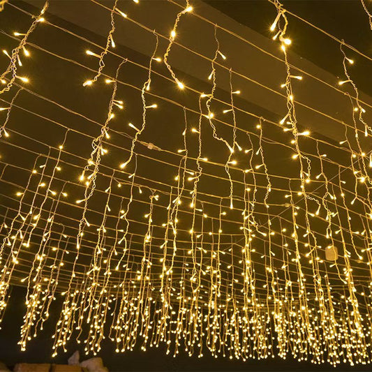 Quntis 50m LED-IJspegelsnoer | IP44 Weerbestendig | 36V Laagspanning | 500+ LEDs | IJspegels Waterval Effect | Warmwit