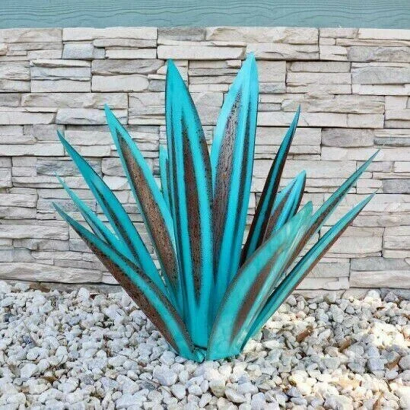 IJzeren Agave Buitenbeeldhouwwerk | Duurzaam en milieuvriendelijk Handgemaakt rustiek ontwerp voor tuinen, patio's of gebruik binnenshuis.