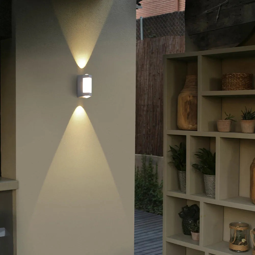Marve Nordic Up Down Buiten Wandlamp, Wit/Zwart