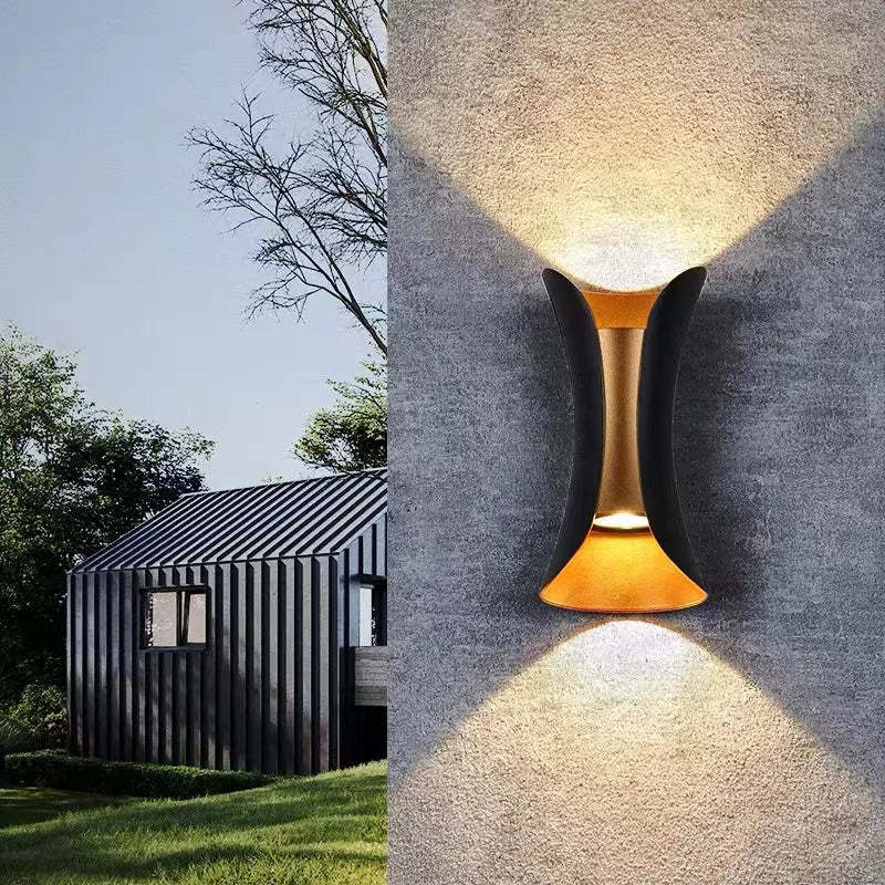 Arcora Curve Buiten Wandlamp Met LED IP65 Hardwired