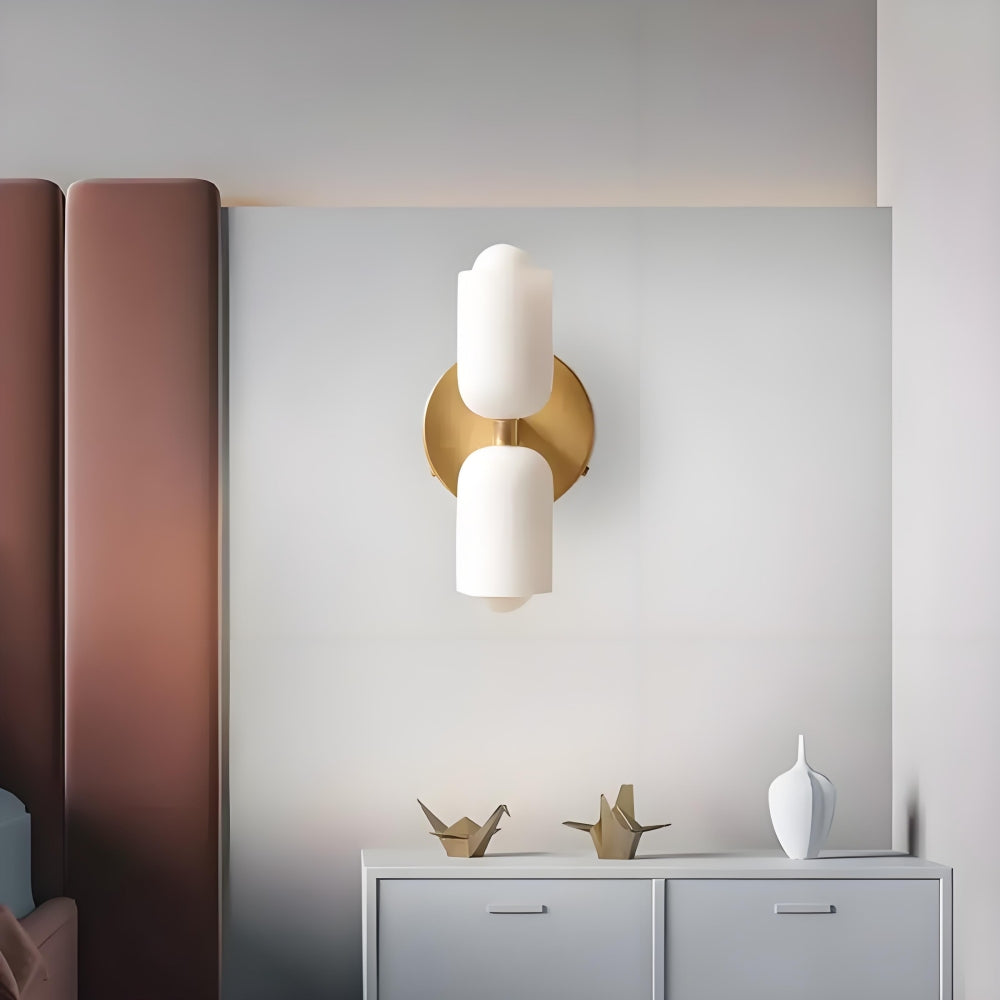 Elegant Crème Acryl Metaal Basis Minimalistische Wandlamp