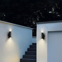 Kren Minimalistische Metalen Dubbelkopige Buitenwandlamp, Zwart