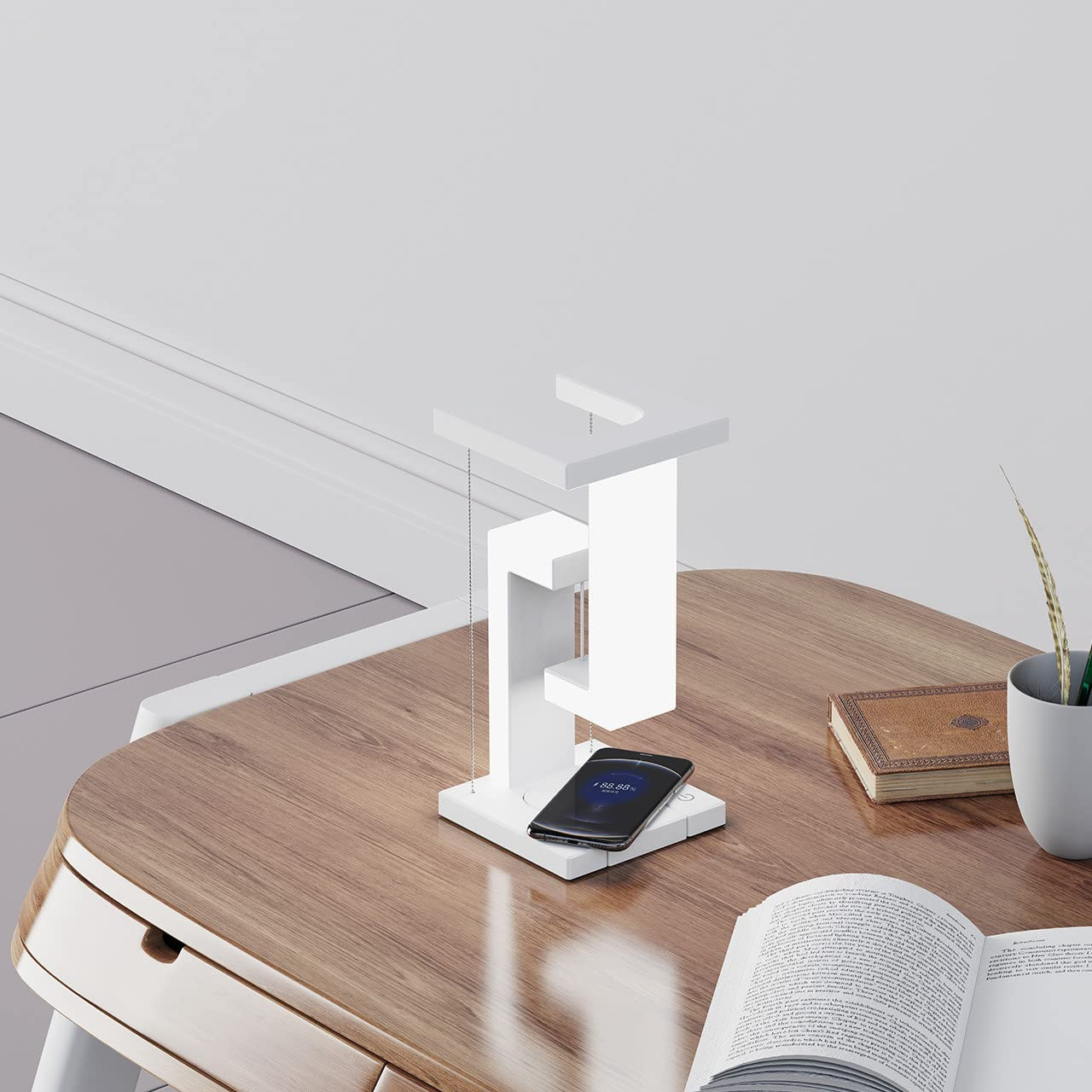 OpulentGlow Geometrische Draadloze Oplaadlamp | Een verfijnde lamp die naadloos hedendaags design combineert met geavanceerde draadloze oplaadefficiëntie.