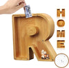 TreasureNest Muntbank | Gepersonaliseerde houten spaarpot in A-Z letterontwerpen