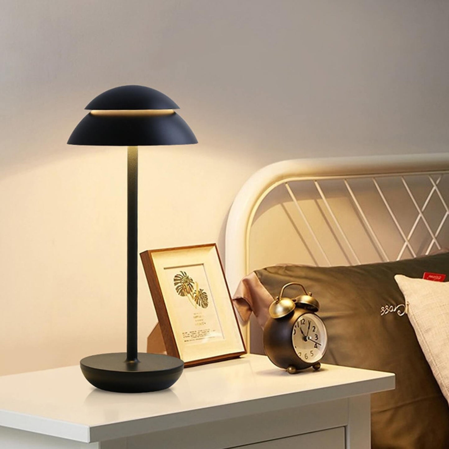 Minimalistische Paddenstoelvormige Tafellamp