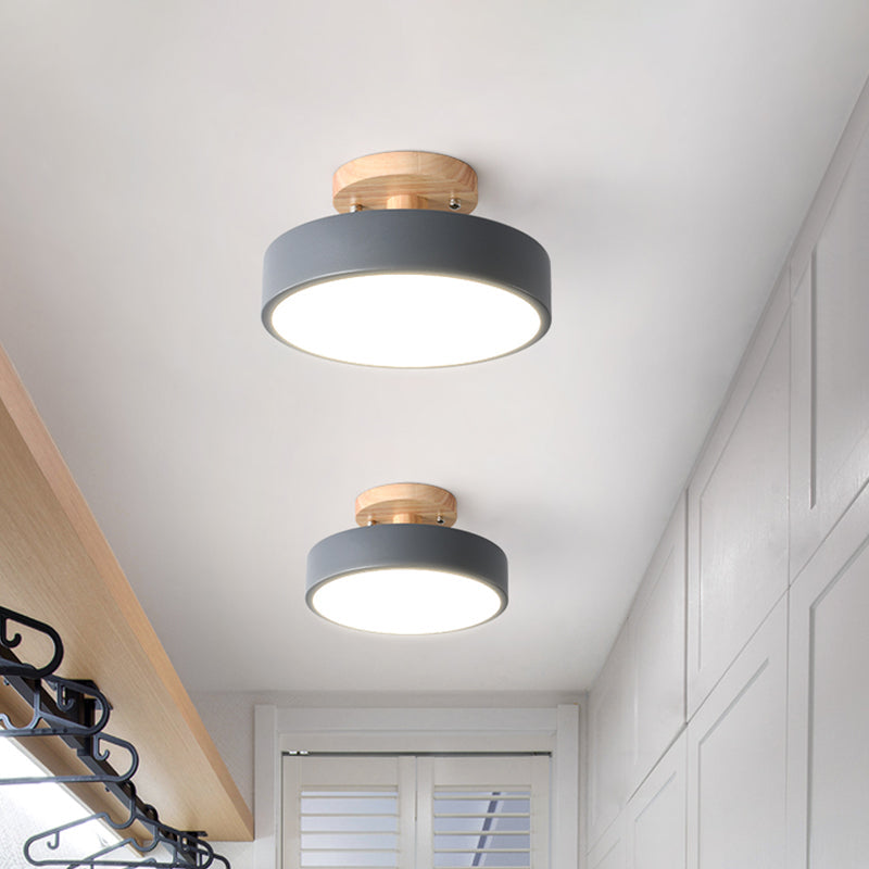 IJzeren Drum Flushmount Nordic Wit/Groen/Grijs Afwerking LED Semi Close to Ceiling Licht met Houten Plafond voor Gang