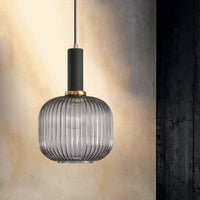 Zwarte/Gouden Cilinder/Ovaal/Capsule Hanglamp Modernistisch 1 Licht Grijs/Groen/Amber Geribbeld Glas Plafondlamp voor Keuken