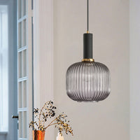 Zwarte/Gouden Cilinder/Ovaal/Capsule Hanglamp Modernistisch 1 Licht Grijs/Groen/Amber Geribbeld Glas Plafondlamp voor Keuken
