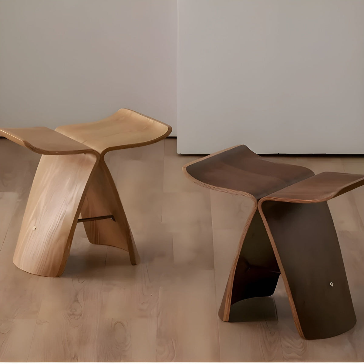 Handgemaakte Houten Bank – Rustieke Zitplek van Massief Hout