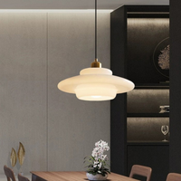 De Parel van Art Deco Glas Hanglamp