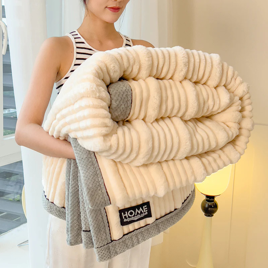 Cuddle – Warme Pluche Winterdeken voor Bed & Bank