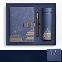 Exclusieve Cadeauset Verboden Stad – Notitieboek, Thermosfles en Pen in Luxe Doos