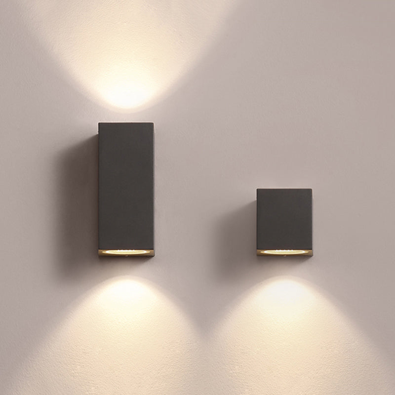 Tavon Minimalistische Metalen Vierkante Buitenwandlamp, Zwart