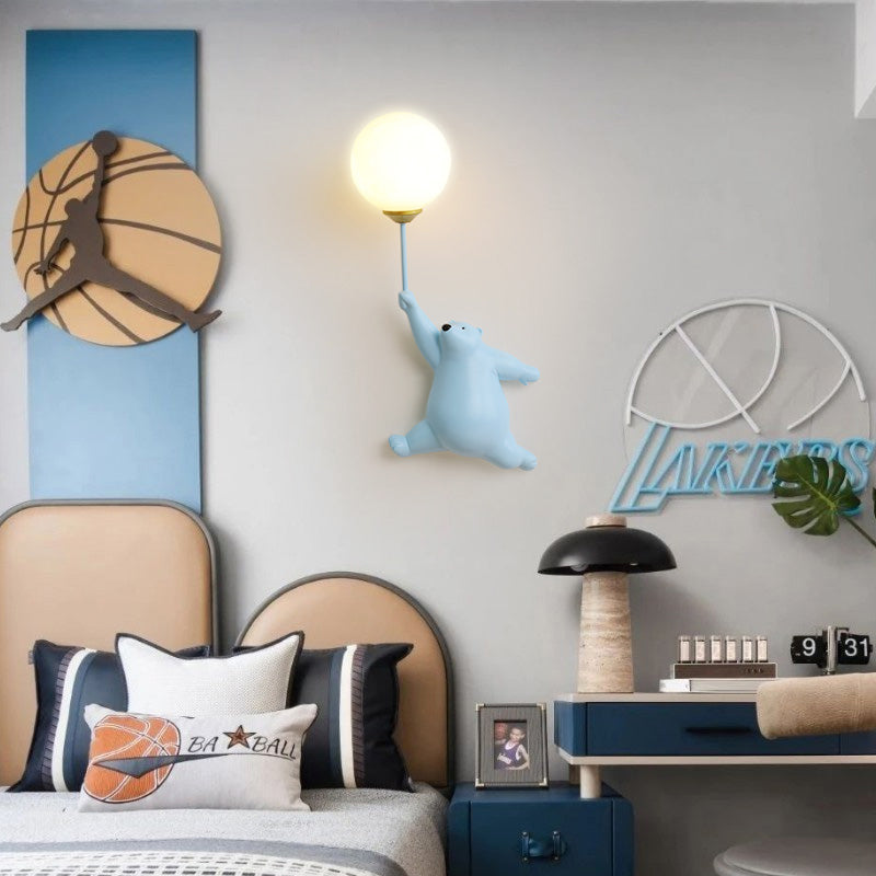 Bear Balloon Wandlamp Dierlijk Modern. Wit/Blauw/Roze. Woonkamer