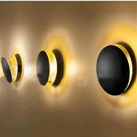 Rayvo - 360° draaibare LED Wandlamp