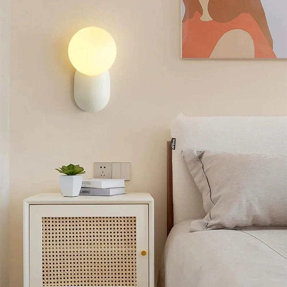 Luma Nordic Glass Orb Wandlamp