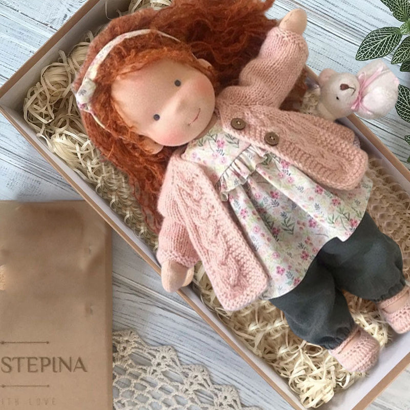 Handgemaakte Waldorfpop | Natuurlijke materialen & Vrij van schadelijke stoffen | Educatief stoffen speelgoed | Hypoallergeen & Biokwaliteit | 30cm Knuffelpop