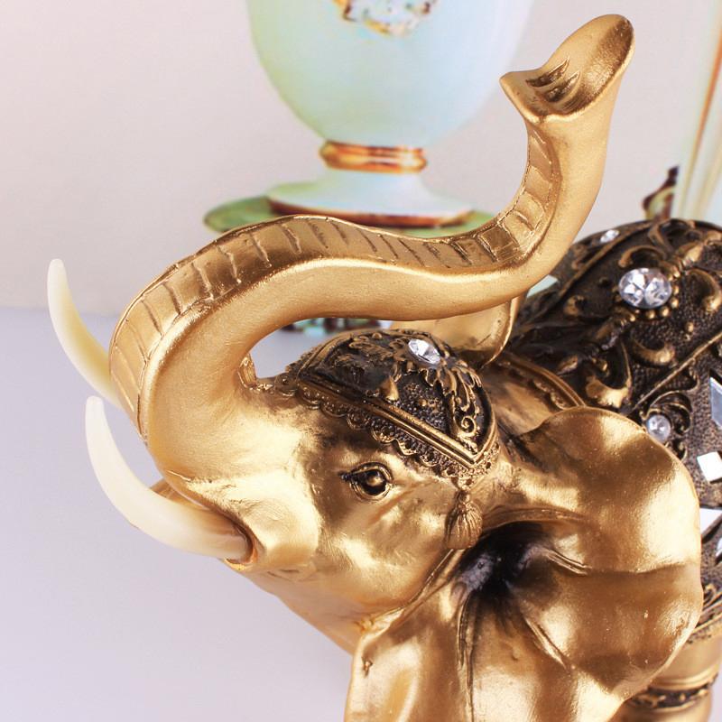 Gouden Olifant Standbeeld