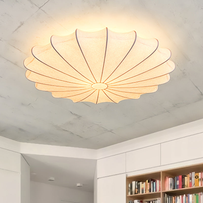 16"/23.5"W Scalloped Flush Mount Light Hedendaags Stof 1/3 Licht Witte Flush Plafondlamp