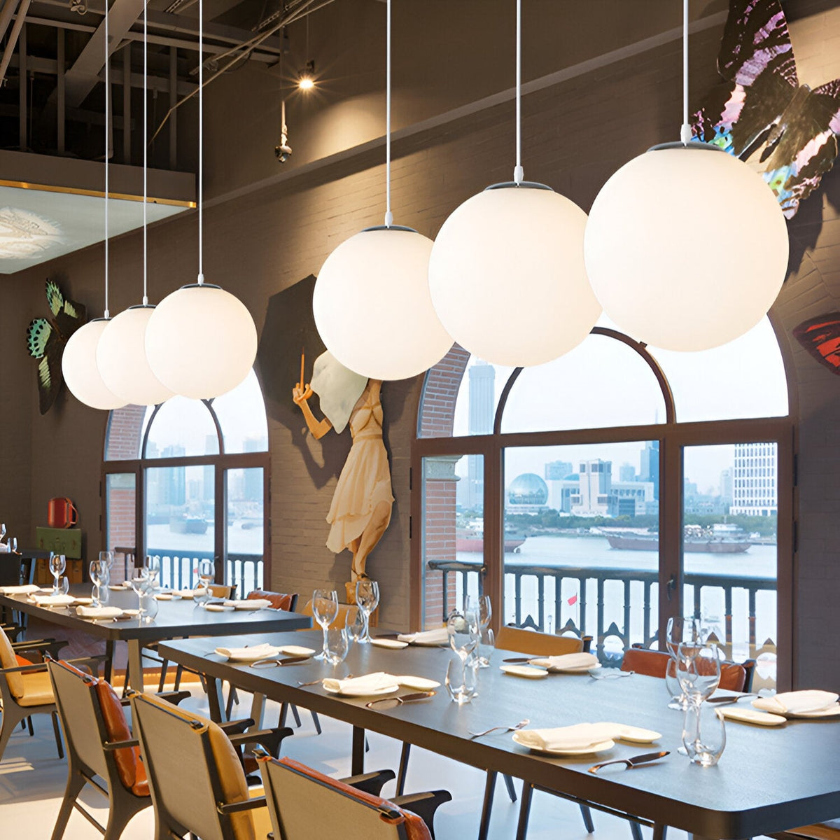 Nordic Globe Melkglas Hanglamp